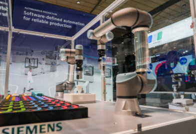 Siemens stimule l'innovation industrielle grâce à l'IA et aux technologies vertes : analyse complète de la configuration stratégique d'ici 2025